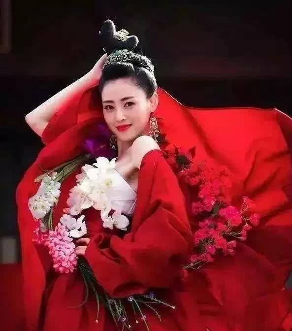4位穿红衣古装的女明星,有没有惊艳到你的?快来一起看看吧!