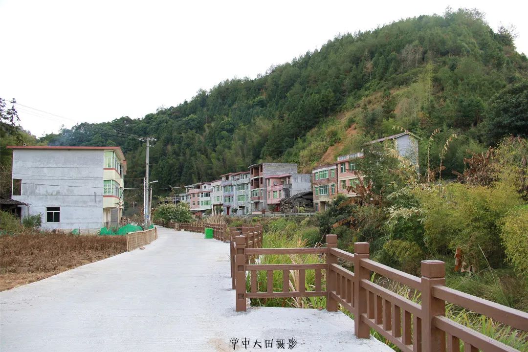 区位:大田县城北部,均溪镇建成村.2.用地规模:总用地面积为219.