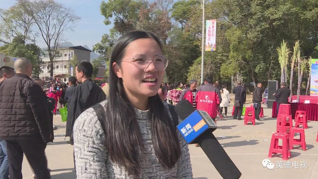 横石水镇横岭村委居民 龙女士