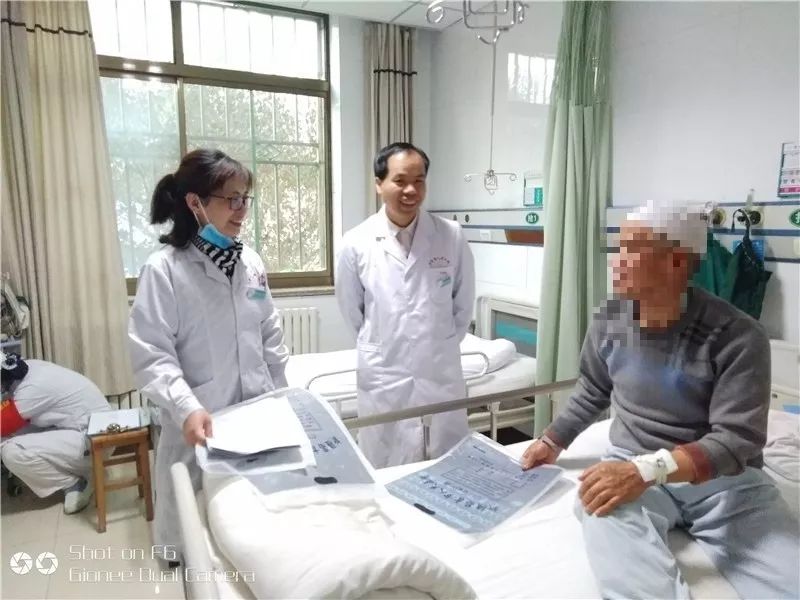 援疆风采吕文发医者仁心不负使命