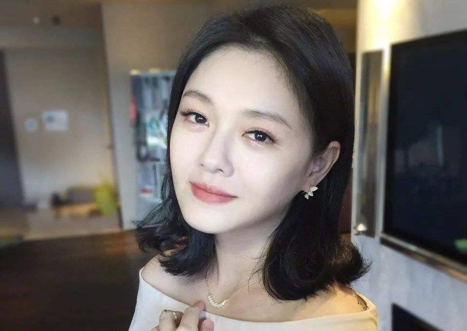 怎么让自己变成美少女 43889c10d3034823ae3136c1fd3427e6.jpeg