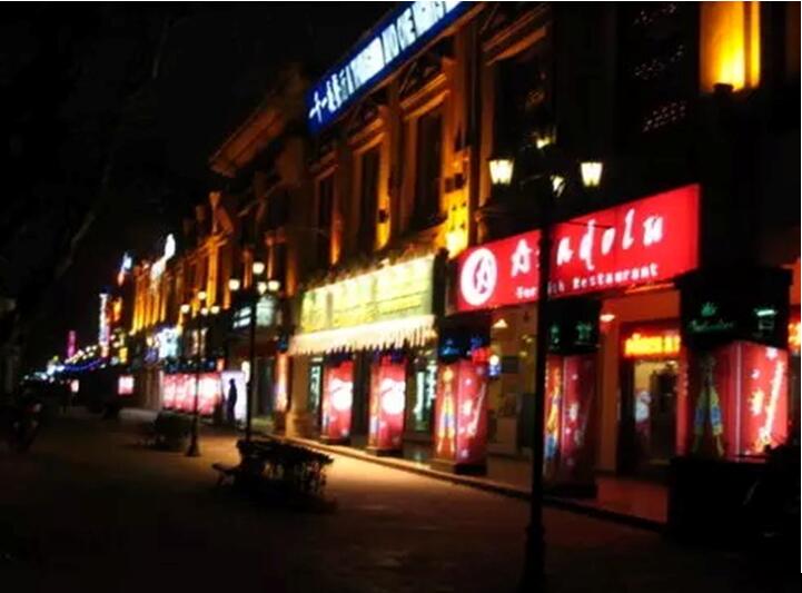 南宁繁花酒吧人均消费_南宁繁花酒吧门头图片(3)