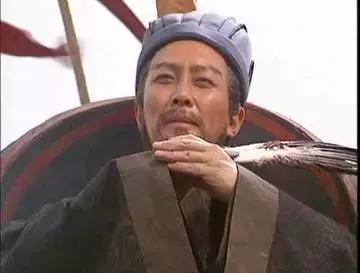 刘备|刘备落魄时，水镜先生举荐诸葛亮，却不提侄子司马懿？原因太现实