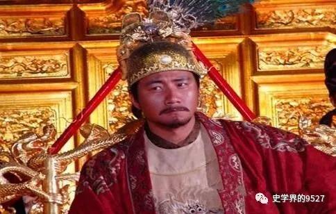 刘伯温|朱元璋请大臣吃饭，让人端上四个硬菜，刘伯温大惊道：我们死定了