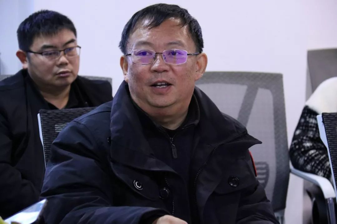 个旧市中医医院院长陆文明