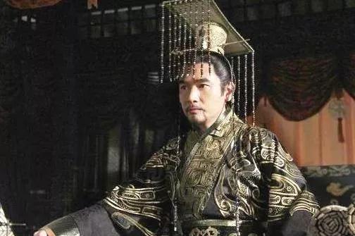 刘裕|他生了个儿子却想丢掉，婶婶抢过来抚养，结果成就千古一帝