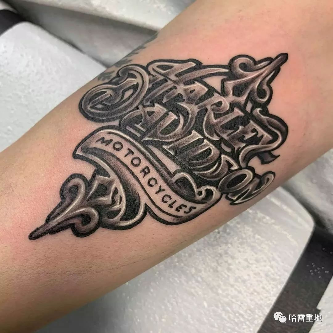 刷一波哈雷主题的纹身