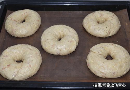 怎样做三明治好看 ccd43acc7df24d84b8480a2197ae5fb5.jpeg