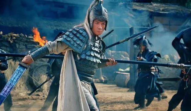 黄忠|刘备手下这7位悍将，黄忠未能上榜，赵云屈居第2，第1无人不服