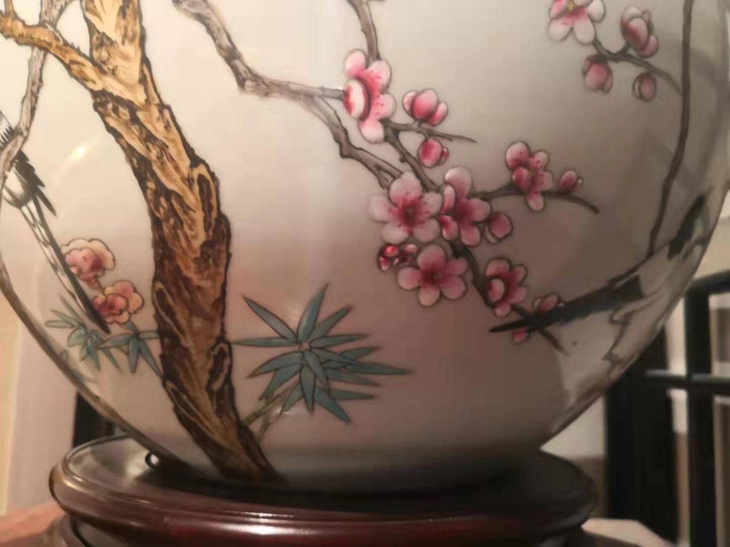 乾隆粉彩喜上眉梢大天球瓶_搜狐网