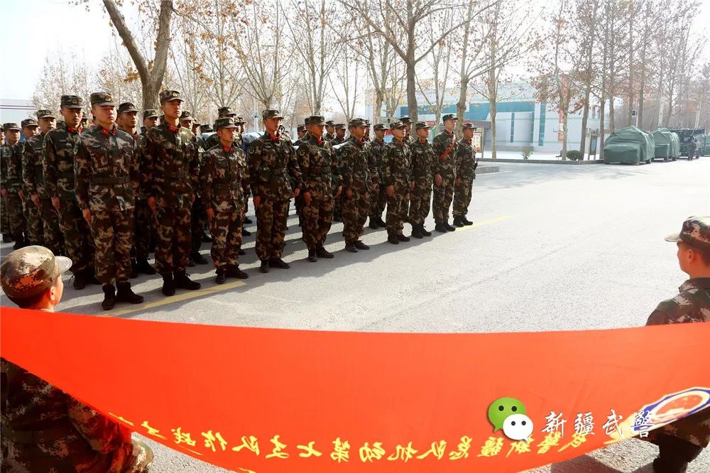 当兵的人怎么样穿搭_当兵的人图片(2)