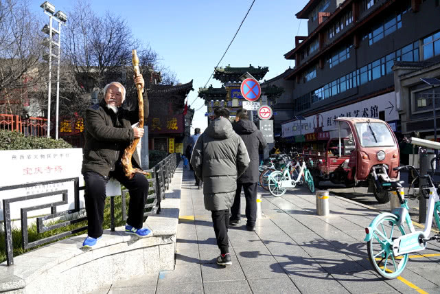 西安最有文化古街，七层六角宝塔旁有处百年深宅，住过一位名人