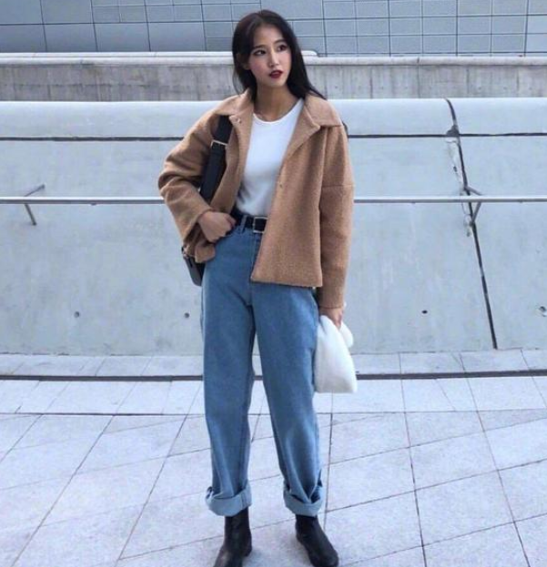 女生穿搭图片大全高清 511b1b755f5f42ba8d314c646087acf8.png