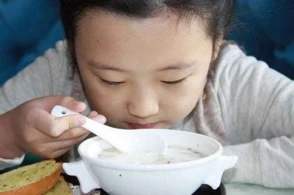 怎样调理小孩子脾胃食疗方法 5998b1fb5c0f4413abbca6156a86c149.jpeg