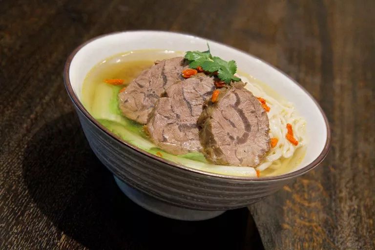 九个月宝宝能吃牛肉面吗 6c8c50990cb64966a2d0ba3e018bae1c.jpeg