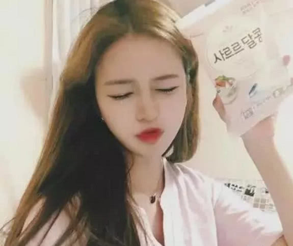 如何给女生暗示 71e7f6f10fe349ca90a3230dc7fc53fb.jpeg