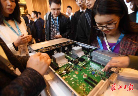 武汉2020年3季度经济总量_2020年武汉封城图片