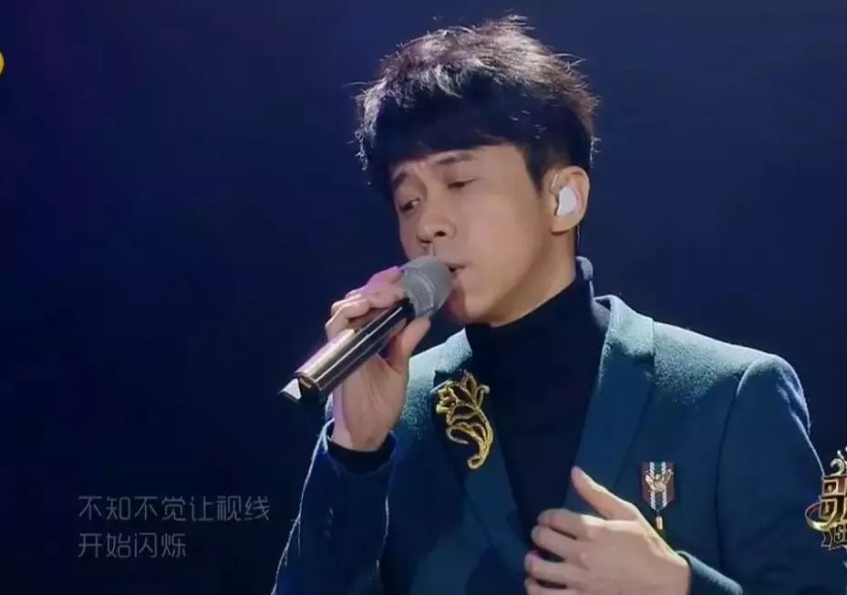 【907爱娱乐】少年成名,被称滚石三大难搞,他