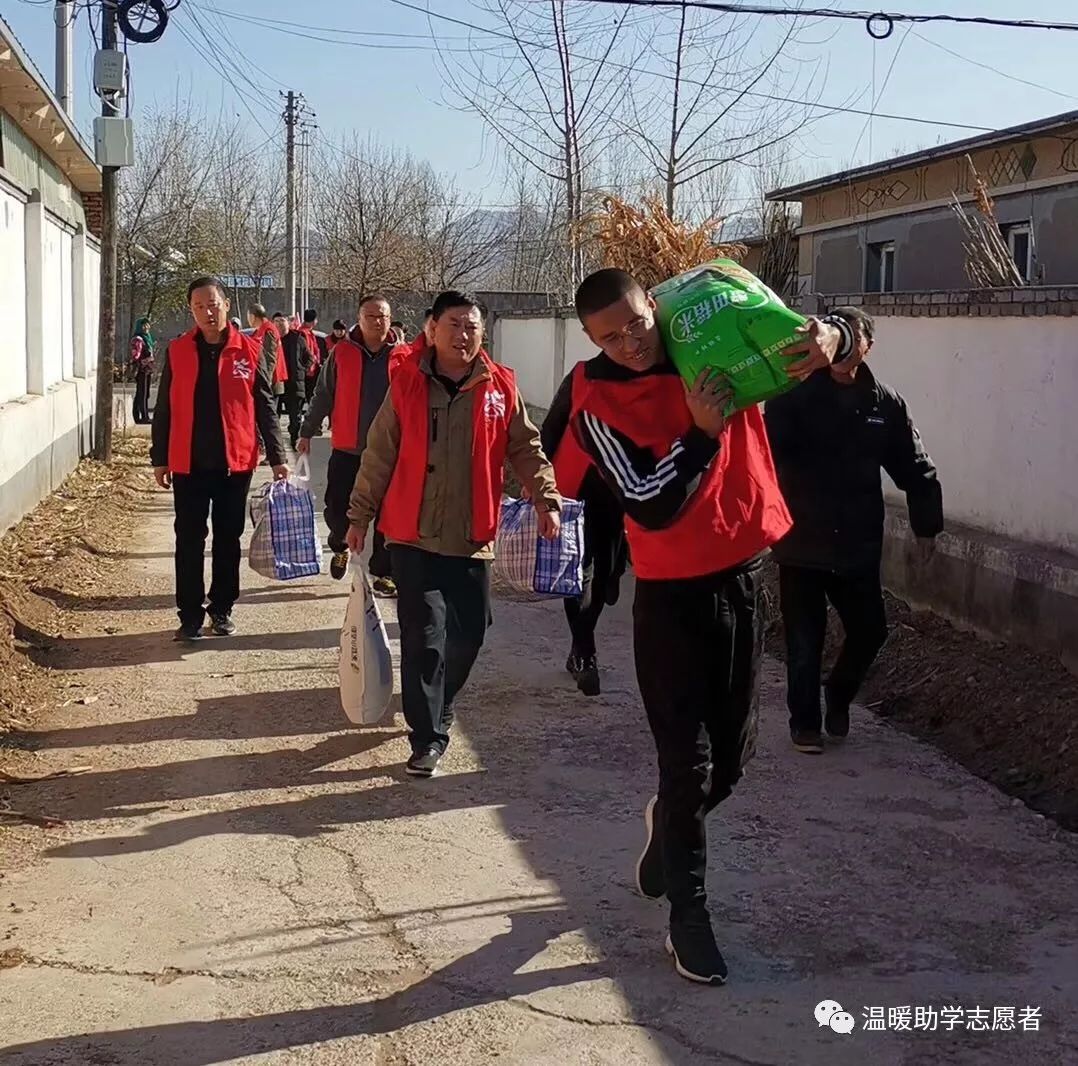 邱子村人口_广西虎邱村学校图片(3)