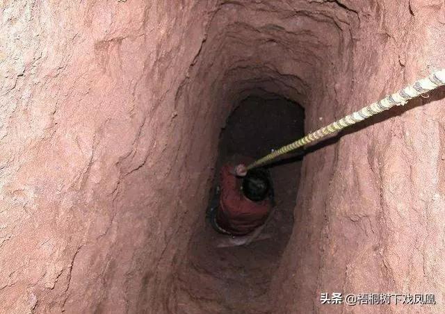 甬道|山西挖土挖到一座贵族墓，考古中发现异常，甬道内埋了两具骸骨