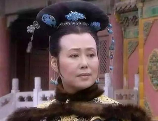 皇太极|清朝三百年最厉害的女人，将四个男人玩得团团转，他们还不得不服