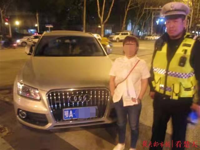 严查武汉人口_武汉地铁出人口图片(3)