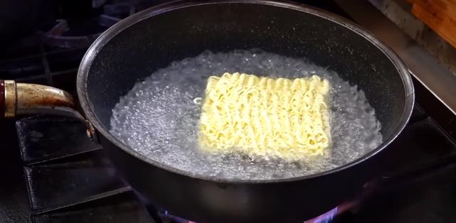 27b9b3bf8bf248c8b679f44ea59ea1c8.jpeg