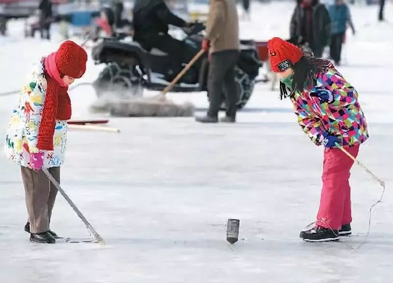 儿时的"玩具",带你体验雪上欢乐 还有各种冰雪游戏 打