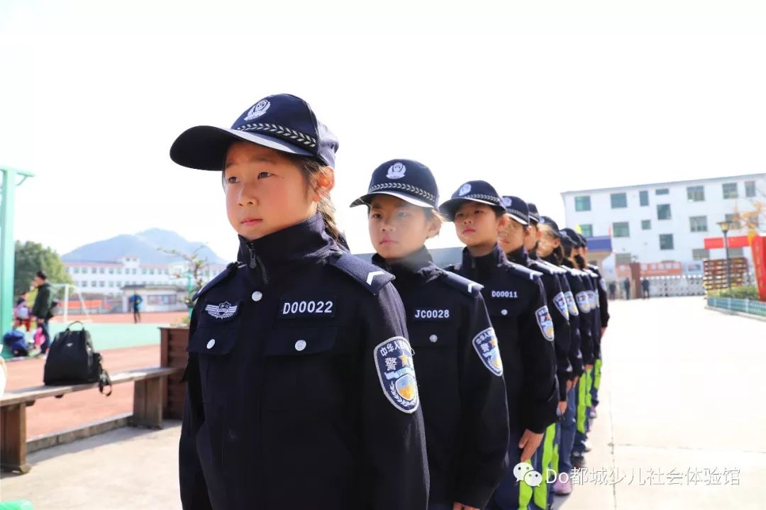 2019年六横镇gdp多少_2019年中国gdp增长率(3)
