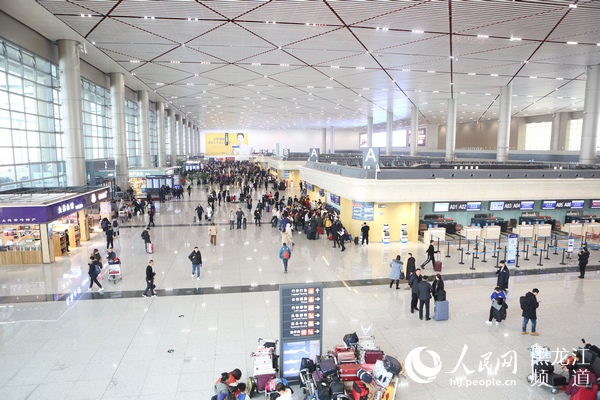 哈尔滨机场2019年完成旅客吞吐量2077万人次 同比增长1.7%_航线