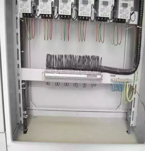 详解配电柜安装和接线全过程