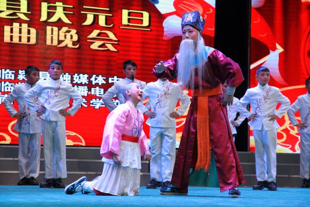 最出名的豫剧团 8befc82b19a848bcaa21244cd849b476.jpeg