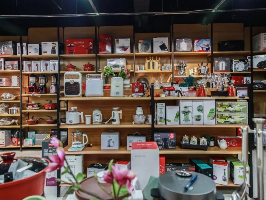 比较出名的小物品店 b57654ea22c043dcaaacf9deb35abf4b.jpeg