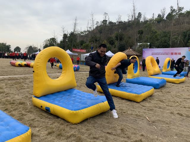 绵阳市总人口是多少_绵阳市中心医院图片(3)
