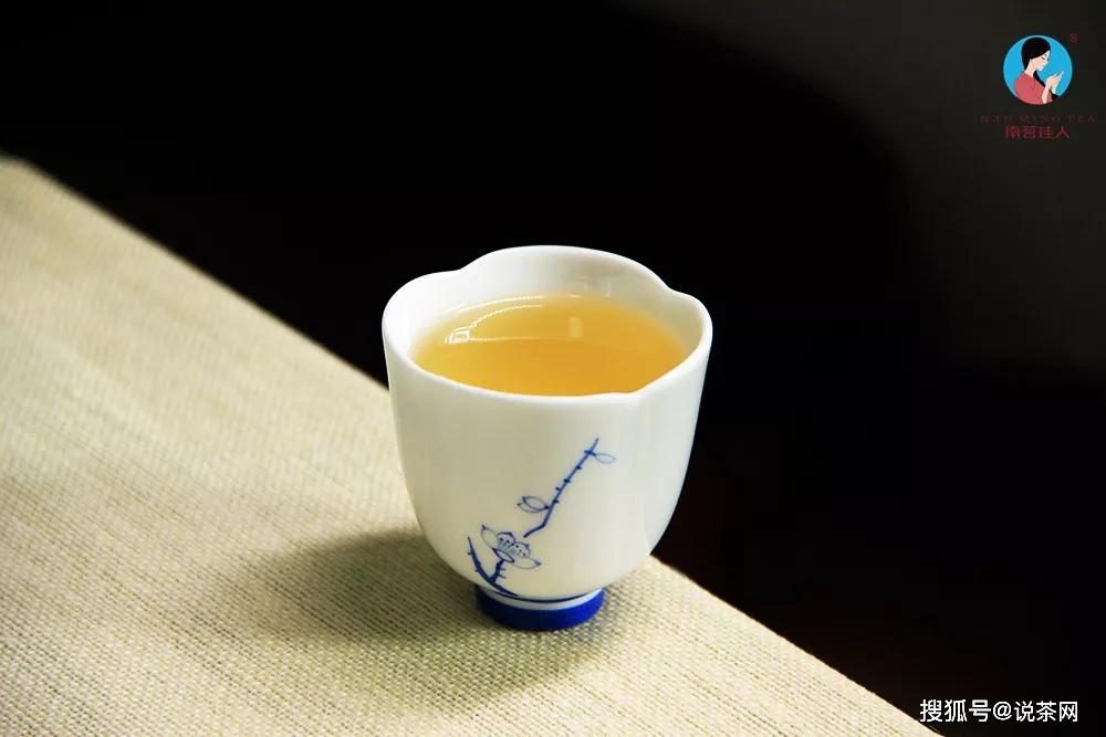 普洱茶知识100讲丨第48讲：什么是藤条普洱茶？藤条茶介绍