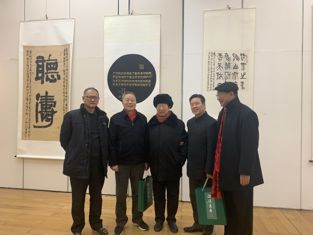 潮涌东方大勇第十二个书法个展在杭州图书馆举行