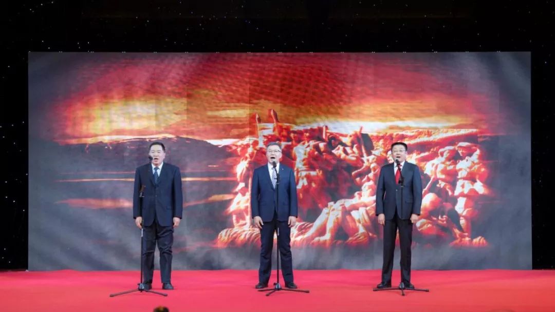 毛委员我们在一起曲谱_我要我们在一起(2)