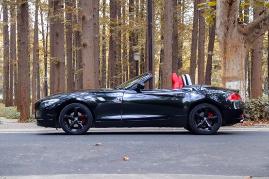 跑车大概多重 f76f797c3bb5443584023b4e98068a29.jpeg