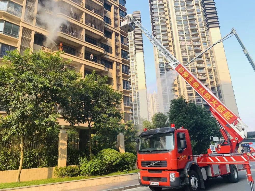 【头条 关注高层建筑消防安全,守护您的平安