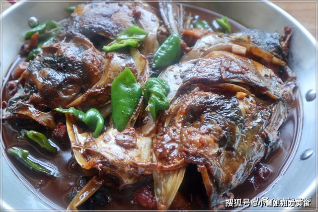 红烧鱼头怎么做不腥 0549e332ec59460991ff8fc247c6bf91.jpeg