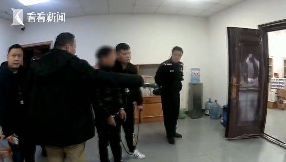 窃贼撬开保险箱120万只拿27万：做坏人不能太绝