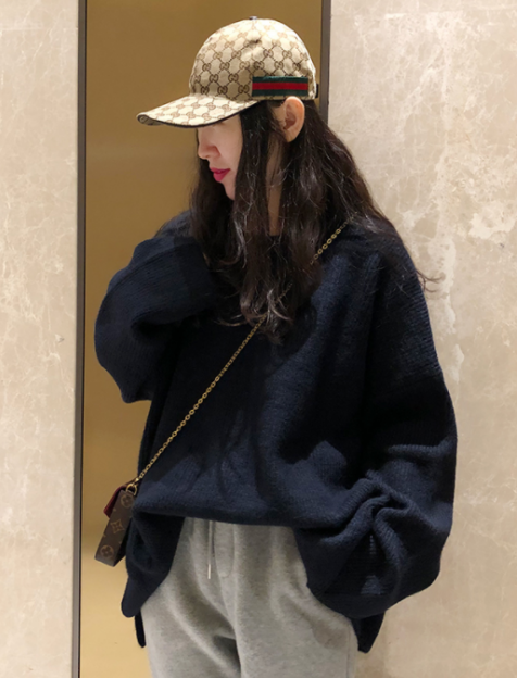 慵懒风宽松毛衣潮 1240dd1ac2e743f99a078d546f05c58c.png