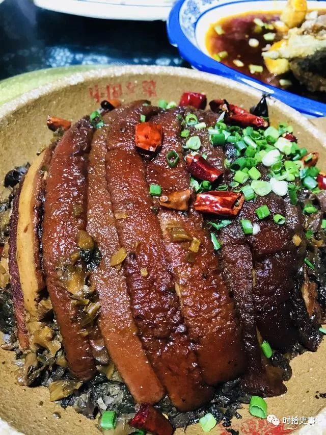 咸烧白(梅菜扣肉)