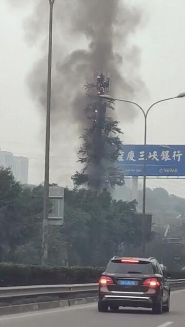 重庆市南岸区一移动基站起火被扑灭，无人员伤亡_永宁路