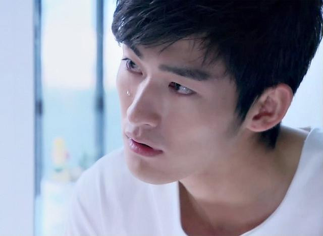 张翰、郑爽疑似复合, 两人同时发文, 后面表情才