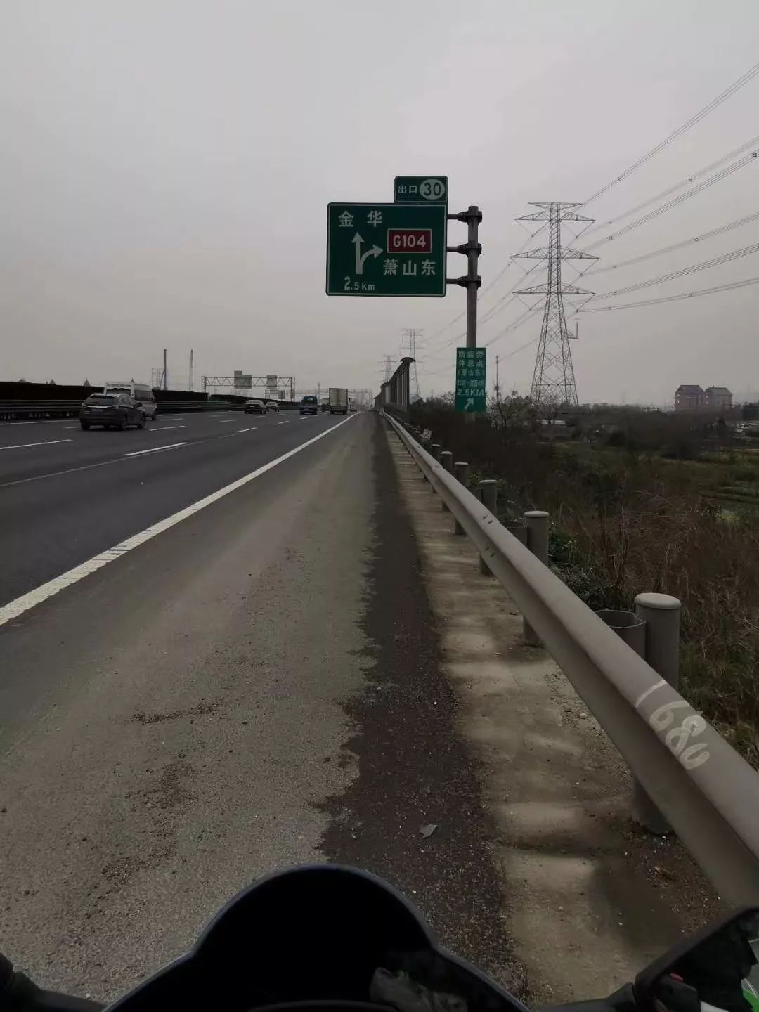 广西,浙江多处高速公路向摩托车开放?摩友正常领卡上高速