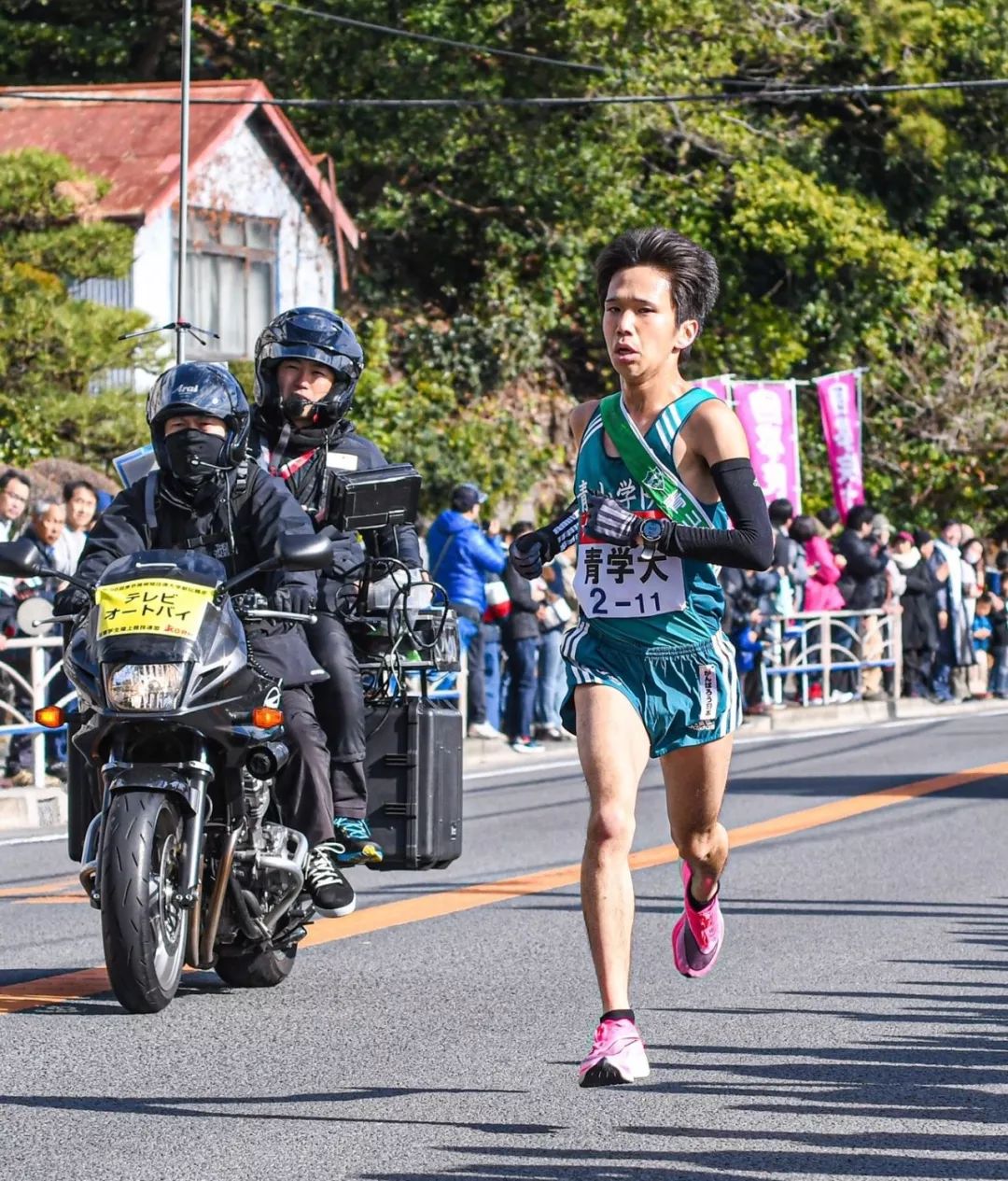 「98跑」原创箱根驿传丨107.5公里，配速259，青山学院夺首日冠军