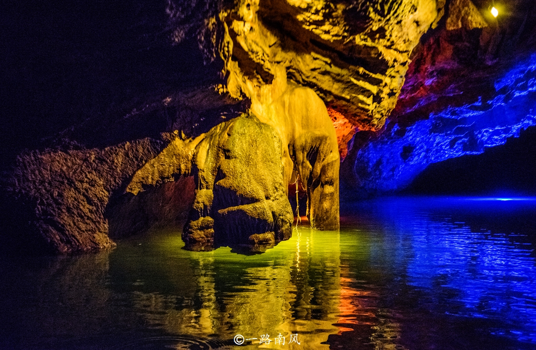 原创辽宁最美的溶洞,位于本溪,拥有世界最长的地下暗河