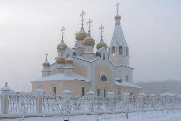 雅库茨克是全球知名的最寒冷的城市,被称为"寒极",在这一地区运行的