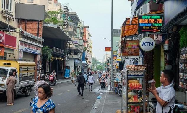 胡志明市经济总量_她来自胡志明市